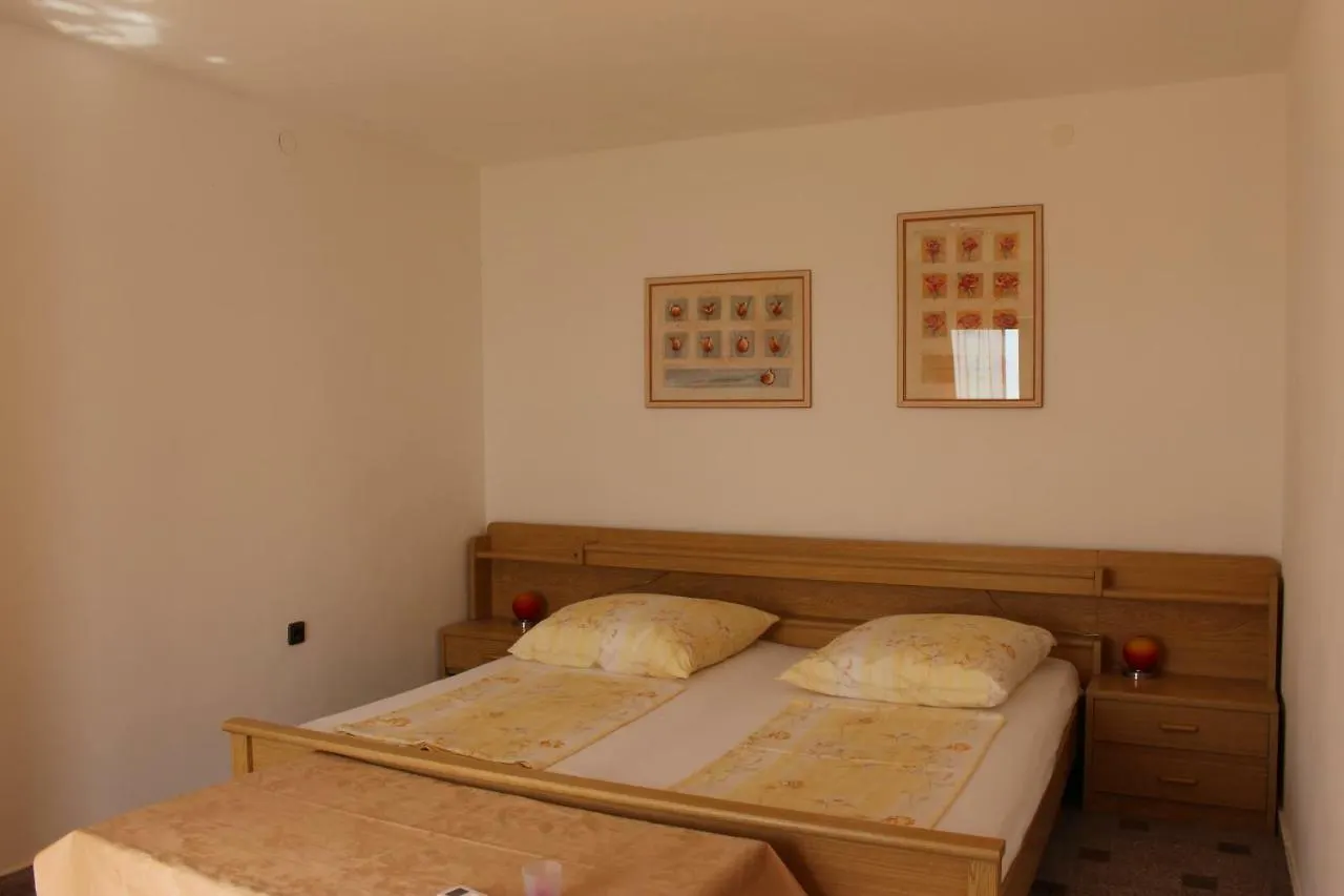 Aura Apartment Jadranovo