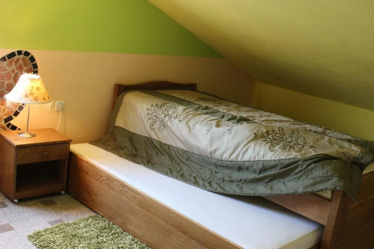 Aura Apartment Jadranovo 0*,