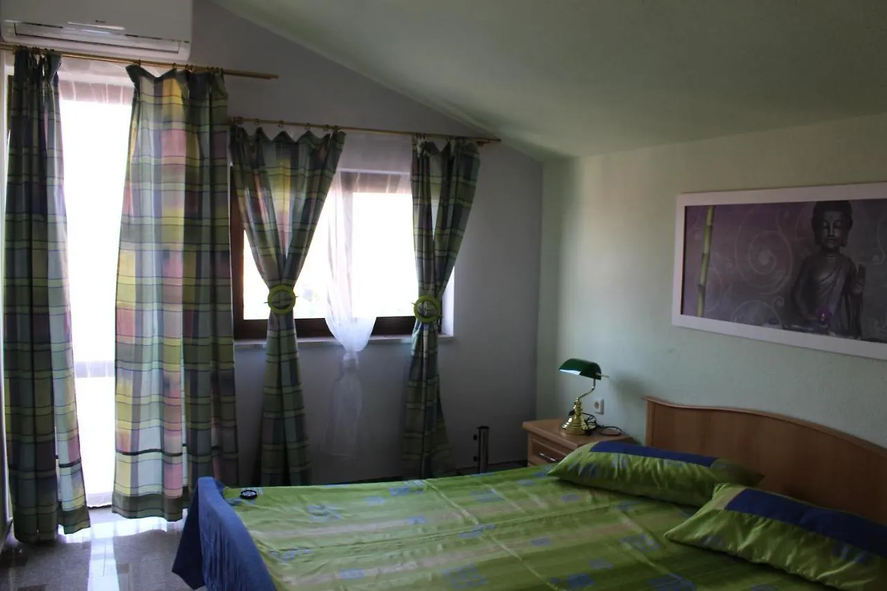 Aura Apartment Jadranovo 0*,  Croatia